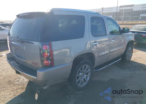 2008 GMC Yukon Denali z USA, uszkodzony, nr VIN 1GKFK63808J154100